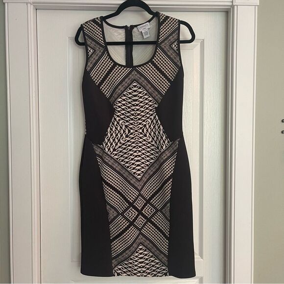 Carmen Marc Valvo Black and Cream Geometric Stretchy Dress - Picture 1 of 9